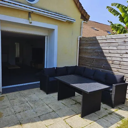 Maison D'exception Sur La Ligne Droite Des Hunaudieres Ruaudin