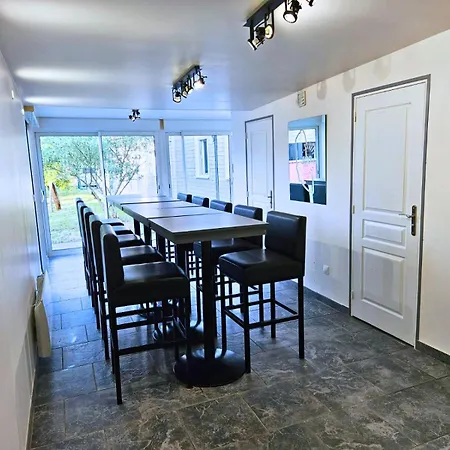 Maison D'exception Sur La Ligne Droite Des Hunaudieres