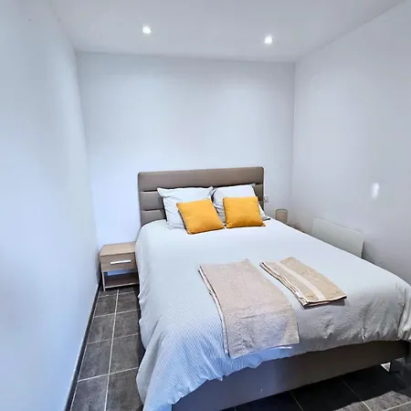 Maison D'exception Sur La Ligne Droite Des Hunaudieres *