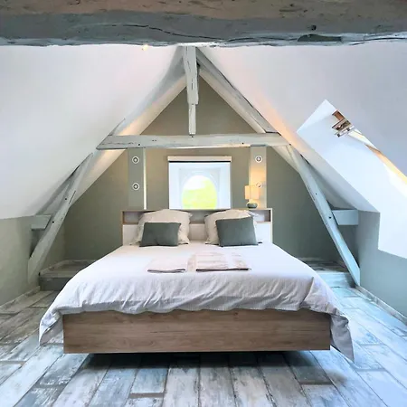 Maison D'exception Sur La Ligne Droite Des Hunaudieres Ruaudin